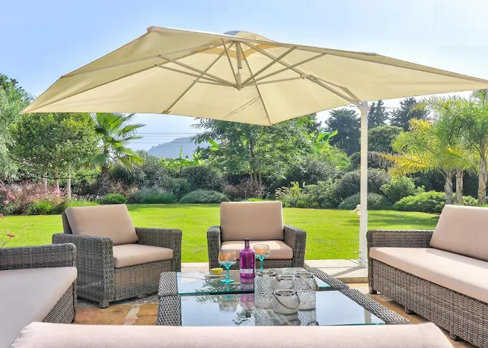 Segui, Villa Pollença