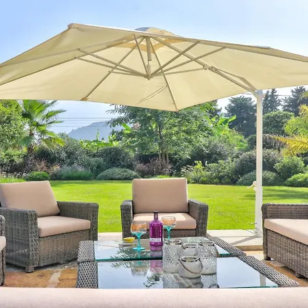 Segui, Villa Pollensa